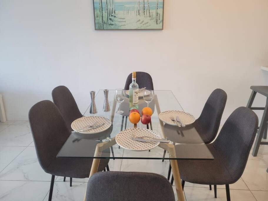 Modern 1 Bedroom Condo, Steps From Beach, Free Parking! Golden Beach Esterno foto